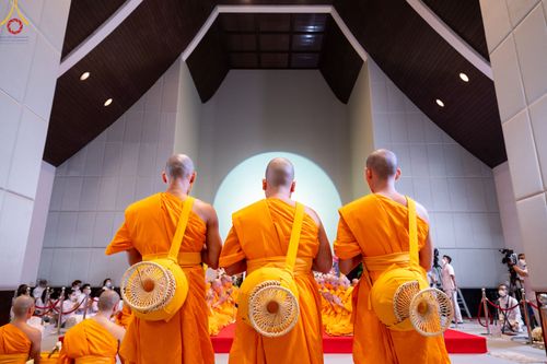 ภาพ No.81722:พิธีอุปสมบทอุทิศชีวิต สามเณรเปรียญธรรม 11 รูป ในวันวิสาขบูชา วันเสาร์ที่ 3 มิถุนายน 2566 ณ อุโบสถพระไตรปิฎก วัดพระธรรมกาย จ.ปทุมธานี