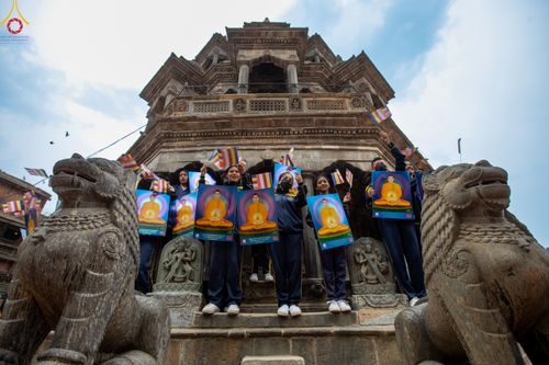 ภาพ No.77666:พิธีตัดปอยผมและปลงผมนาคธรรมทายาท ในโครงการบรรพชาสามเณรหมู่ ประเทศเนปาล วันที่ 11 มีนาคม พ.ศ.2566