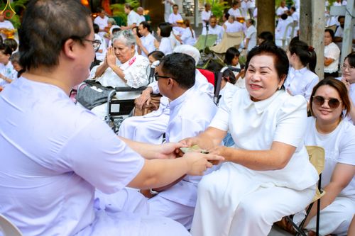 ภาพ No.319772:วันอาทิตย์ที่ 5 เมษายน พ.ศ.2569 พิธีตัดปอยผม และปลงผมนาคธรรมทายาท โครงการบรรพชาและอุปสมบทหมู่ รุ่นบูชาธรรม 82 ปี หลวงพ่อธัมมชโย