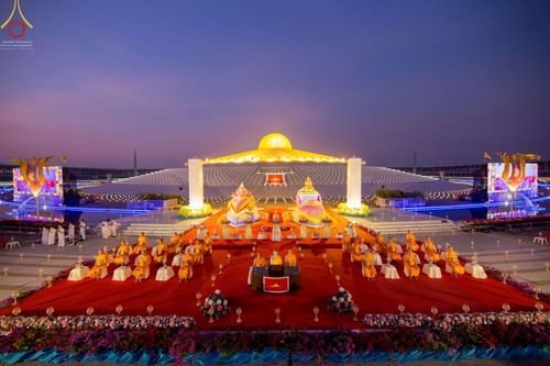 ภาพ No.75254:พิธีจุดประทีปถวายเป็นพุทธบูชา และบูชาธรรมมหาปูชนียาจารย์ ในโครงการธรรมยาตรากตัญญูบูชา มหาปูชนียาจารย์ พระมงคลเทพมุนี(สด จนฺทสโร) พระผู้ปราบมาร ปีที่ 11 ณ อนุสรณ์สถานลำดับที่ 7 สถานที่ขยายวิชชาธรรมกาย วัดพระธรรมกาย จ.ปทุมธานี วันที่ 31 มกราคม พ.ศ. 2566