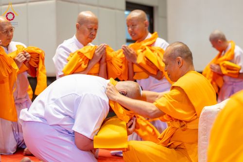 ภาพ No.144155:พิธีบรรพชาอุปสมบทหมู่ พระธรรมทายาทนานาชาติ(ภาษาจีน) รุ่น 19 ณ วัดพระธรรมกาย จ.ปทุมธานี วันเสาร์ที่ 13 กรกฎาคม พ.ศ. 2567