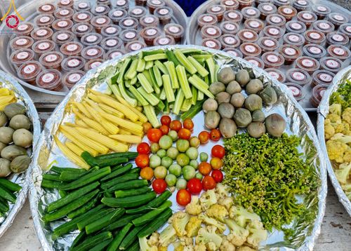 ภาพ No.115127:พิธีถวายภัตตาหารเป็นสังฆทาน แด่คณะพระธรรมยาตรา ปีที่ 12 วันที่ 19 มกราคม พ.ศ. 2567 ณ วัดโบสถ์(บน) บางคูเวียง จ.นนทบุรี