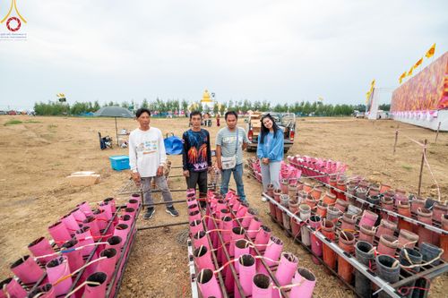 ภาพ No.119746:V.19 แกล้วกล้า การเตรียมงาน เก็บงาน การรับบุญของเจ้าหน้าที่หน่วยงานต่างๆ เพื่อโครงการธรรมยาตรา กตัญญูบูชามหาปูชนียาจารย์ พระมงคลเทพมุนี (สด จนฺทสโร) พระผู้ปราบมาร อนุสรณ์สถาน 7 แห่ง ปีที่ 12 ระหว่างวันที่ 2 - 31 มกราคม พ.ศ.2567