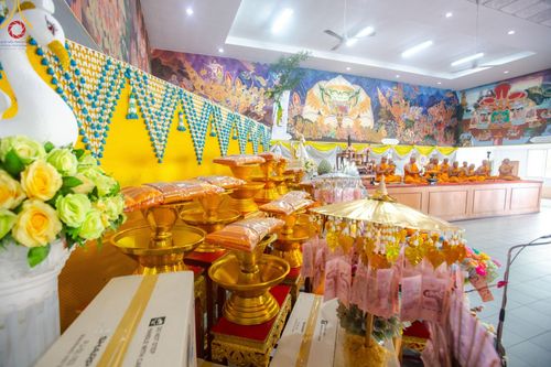 ภาพ No.162798:โครงการกฐินสามัคคีทั่วไทย 30,000 วัด บูชาธรรม 80 ปี หลวงพ่อธัมมชโย โดย คณะศิษยานุศิษย์วัดพระธรรมกาย ณ วัดโบสถ์บน จ.นนทบุรี วันที่ 19 ตุลาคม พ.ศ. 2567