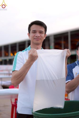 ภาพ No.218847:วันศุกร์ที่ 18 เมษายน พ.ศ. 2568 การเตรียมงานในลานธรรม , พระมหาธรรมกายเจดีย์ เพื่องานวันคุ้มครองโลก 22 เมษายน พ.ศ. 2568