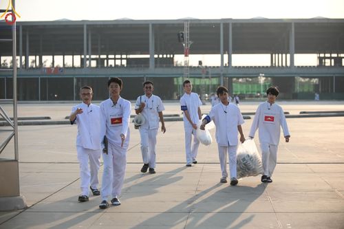 ภาพ No.58296:V.41 เทหมดใจ  ลุยต่อไป ร้อยซาวปี การเตรียมงาน การปฏิบัติงาน และการเก็บงาน ของเจ้าหน้าที่หน่วยงานต่างๆ เพื่อพิธีฉลองอายุวัฒนมงคล 80 ปี หลวงพ่อธัมมชโย และรับถวายมหาสังฆทาน 10,000 กว่าวัดทั่วประเทศ ในวันคุ้มครองโลก จันทร์ที่ 22 เมษายน พ.ศ. 2567