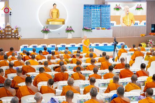 ภาพ No.225991:วันเสาร์ที่ 24 พฤษภาคม พ.ศ. 2568 พิธีถวายสังฆทาน 323 วัด ปีที่ 21 ครั้งที่ 177 พิธีมอบกองทุนหนุนแรงใจช่วยครูใต้ ปีที่ 18 ครั้งที่ 141 และพิธีทำบุญอุทิศส่วนกุศลให้ผู้วายชนม์ ณ ศูนย์ปฏิบัติธรรมภาคใต้ จ.สงขลา