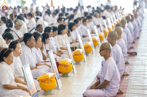 ภาพ No.180608:พิธีบรรพชาอุปสมบท โครงการอุปสมบทบูชาธรรมมหาปูชนียาจารย์ ประจำปีพุทธศักราช 2567 วันเสาร์ที่ 7 ธันวาคมพ.ศ. 2567 ณ วัดพระธรรมกาย จ.ปทุมธานี