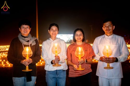 ภาพ No.210550:วันเสาร์ที่ 8 มีนาคม พ.ศ. 2568 พิธีจุดประทีป โครงการบรรพชาสามเณรชาวเนปาล 500 รูป ณ ชาตสถานอุทยานลุมพินีวัน ที่ประสูติขององค์สมเด็จพระสัมมาสัมพุทธเจ้า ลุมพินี ประเทศเนปาล