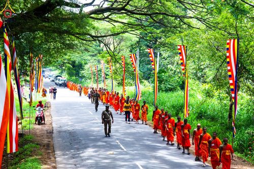 ภาพ No.139928:PhotoStory มหาศรัทธา ธรรมยาตราศรีลังกา EP.2 พิธีเปิดโครงการสยาม-ลังกา ธรรมยาตรา ฉลองเทศกาลวิสาขบูชาแห่งชาติ ศรีลังกา บูชาธรรม 80 ปีหลวงพ่อธัมมชโย เมื่อวันที่ 17 พฤษภาคม พ.ศ. 2567