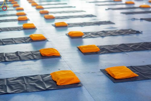 ภาพ No.219008:วันที่ 18-20 เมษายน พ.ศ. 2568 การเตรียมงานในลานธรรม , วิหารคด เพื่องานวันคุ้มครองโลก 22 เมษายน พศ. 2568