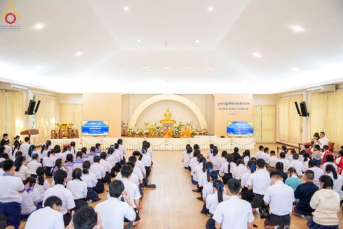 ภาพ No.103526:วันรวมพลังเด็กดี V-Star ผู้นำฟื้นฟูศีลธรรมโลก จังหวัดเชียงรายและจังหวัดพะเยา ณ ศูนย์ปฏิบัติธรรมจังหวัดเชียงราย วันที่ 2 ธันวาคม พ.ศ. 2566