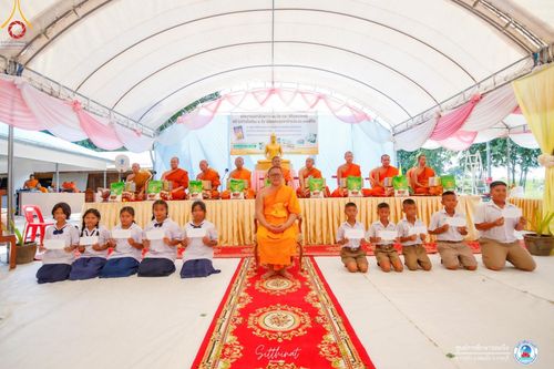 ภาพ No.161130:พิธีถวายมหาสังฆทาน 31 วัด , พิธีบุพเปตพลี , พิธีไถ่ชีวิตโค และ ปล่อยพันธ์ุปลาจำนวน 50,000 ชีวิต ณ ศูนย์การศึกษาจอมบึง ต.รางบัว อ.จอมบึง จ.ราชบุรี วันที่ 28 กันยายน พ.ศ. 2567