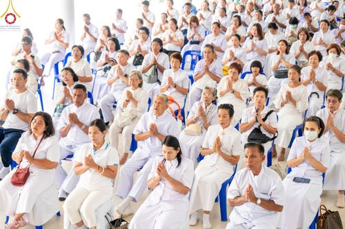 ภาพ No.142219:พิธีถวายสังฆทานแด่คณะสงฆ์ 323 วัด ปีที่ 20 ครั้งที่ 170 , พิธีมอบกองทุนหนุนแรงใจช่วยครูใต้ ปีที่ 17 ครั้งที่ 135 และพิธีทำบุญอุทิศส่วนกุศลให้ผู้วายชนม์ วันเสาร์ที่ 22 มิถุนายน พ.ศ.2567 ณ ศูนย์ปฏิบัติธรรมภาคใต้ อ.บางกล่ำ จ.สงขลา