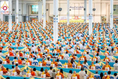 ภาพ No.60014:พิธีเจริญพระพุทธมนต์ "ฉลองอายุวัฒนมงคล 80 ปี หลวงพ่อธัมมชโย" พิธีถวายไทยธรรม คณะสงฆ์ 10,000 กว่าวัดทั่วประเทศ ในวันคุ้มครองโลก วันจันทร์ที่ 22 เมษายน พ.ศ. 2567 ณ สภาธรรมกายสากล วัดพระธรรมกาย จ.ปทุมธานี