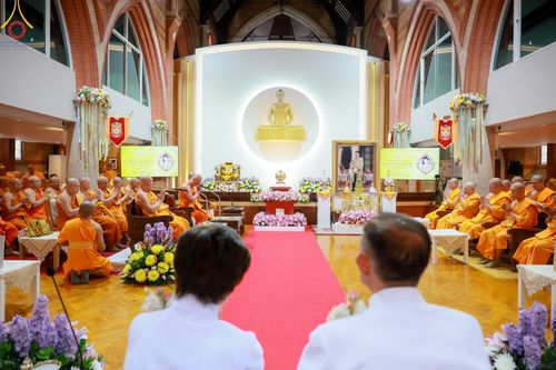 ภาพ No.142642:พิธีพัทธสีมา ประดิษฐานลูกนิมิตมหาสมบัติ สถาปนาอุโบสถวัดพระธรรมกายลอนดอน บูชาธรรม 80 ปี หลวงพ่อธัมมชโย วันเสาร์ที่ 22 มิถุนายน พ.ศ. 2567