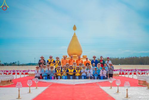 ภาพ No.128706:V.33 รวมพลังเพื่อบางกล่ำ การเตรียมงานของเจ้าหน้าที่หน่วยงานต่างๆ เพื่องานธรรมยาตราอัญเชิญพระบรมสารีริกธาตุ ประดิษฐาน ณ มหารัตนเจดีย์สิริปทุมสวรรค์ (เจดีย์อริยพุทธะ 5 พระองค์) ศูนย์ปฏิบัติธรรมภาคใต้ อ.บางกล่ำ จ.สงขลา ระหว่างวันที่ 9-10 มีนาคม พ.ศ. 2567