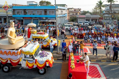 ภาพ No.212969:วันที่ 14 - 15 มีนาคม พ.ศ. 2568 คณะสงฆ์และสามเณรเดินธรรมยาตรา ในโครงการบวชสามเณรเนปาล 500 รูป ไปยังสถานที่รอบมายาเทวีและลุมพินีเกรด ณ ลุมพินี ประเทศเนปาล