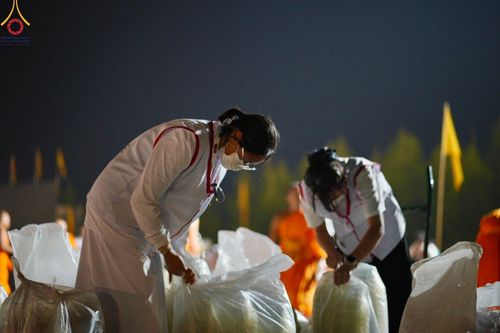 ภาพ No.206614:V.54 สารพัดV สารพัดดี ที่บางปลา ในโครงการธรรมยาตรา กตัญญูบูชา มหาปูชนียาจารย์ พระมงคลเทพมุนี(สด จนฺทสโร) พระผู้ปราบมาร อนุสรณ์สถาน 7 แห่ง ปีที่ 13 ระหว่างวันที่ 2-31 มกราคม พ.ศ. 2568