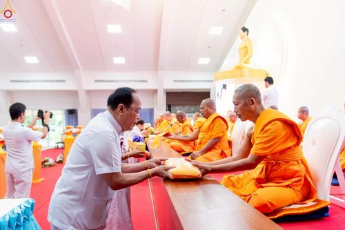 ภาพ No.233446:วันอาทิตย์ที่ 13 กรกฎาคม พ.ศ. 2568 พิธีทอดผ้าป่าสามัคคี "สร้างบ้านพักผู้ปฏิบัติธรรม" ณ ศูนย์ปฏิบัติธรรมจังหวัดระยอง(บ้านช่องลม)