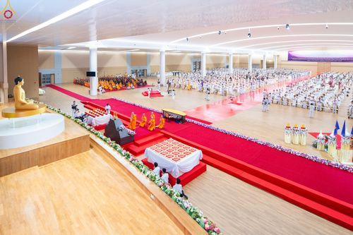 ภาพ No.311938:วันอังคารที่ 3 มีนาคม พ.ศ.2569 พิธีมอบโล่วัชรเกียรติยศ โครงการตอบปัญหาธรรมะทางก้าวหน้า ครั่งที่ 43, พิธีมอบโล่วัชรเกียรติยศ โครงการสอบตอบปัญหาศีลธรรม เพื่อสันติภาพโลก (World-Pec) ครั้งที่ 19 ณ สภาธรรมกายสากล วัดพระธรรมกาย