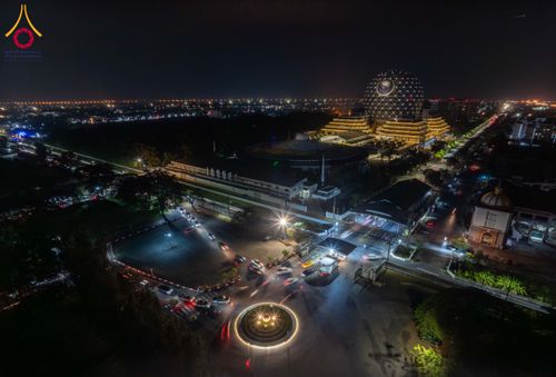 ภาพ No.324587:วันที่ 22 เมษายน พ.ศ.2569 (วันคุ้มครองโลก) บรรยากาศพระสังฆาธิการและสาธุชน การเดินทางกลับ งานถวายมหาสังฆทาน 40,000 กว่าวัดทั่วประเทศ วัดพระธรรมกาย