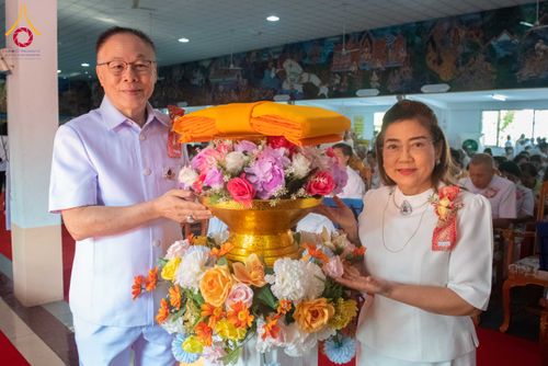 ภาพ No.295635:วันที่ 15 มกราคม พ.ศ. 2569 พิธีทอดผ้าป่าทำนุบำรุงศาสนสถาน ณ วัดโบสถ์บน ต.บางคูเวียง จ.นนทบุรี อนุสรณ์สถานลำดับที่ 4 สถานที่เกิดด้วยกายธรรม ในโครงการธรรมยาตรา กตัญญูบูชา มหาปูชนียาจารย์ พระมงคลเทพมุนี(สด จนฺทสโร) พระผู้ปราบมาร อนุสรณ์สถาน 7 แห่ง ปีที่ 14