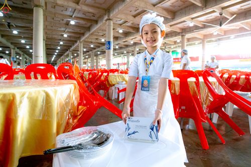 ภาพ No.325836:วันที่ 22 เมษายน พ.ศ.2569(วันคุ้มครองโลก) งานถวายมหาสังฆทาน 40,000 กว่าวัดทั่วประเทศ เจ้าหน้าที่ สาธุชน ร่วมใจจัดเตรียมภัตตาหารเพล (ชุด 2)