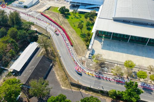 ภาพ No.305885:วันที่ 25 มกราคม พ.ศ. 2569 พิธีต้อนรับพระธรรมยาตรา วัดพระธรรมกาย(ภาพชุดที่ 3) ในโครงการธรรมยาตรา กตัญญูบูชา มหาปูชนียาจารย์ พระมงคลเทพมุนี(สด จนฺทสโร) พระผู้ปราบมาร อนุสรณ์สถาน 7 แห่ง ปีที่ 14