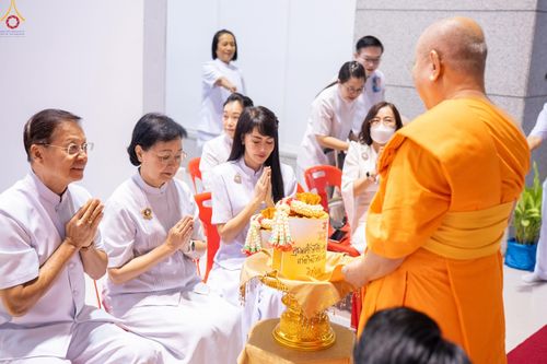 ภาพ No.345566:วันพฤหัสบดีที่ 27 สิงหาคม พ.ศ.2569 พิธีภาคสาย ปฏิบัติธรรมร่วมกัน เนื่องในวันธรรมชัย ณ สภาธรรมกายสากล วัดพระธรรมกาย