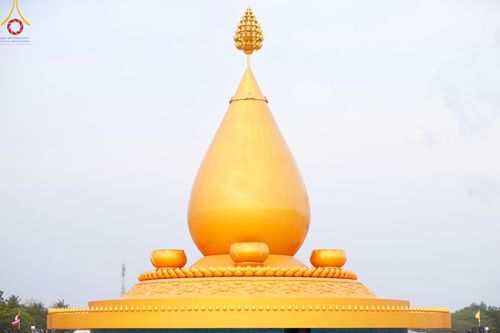 ภาพ No.129423:พิธีประดิษฐานพระบรมสารีริกธาตุ ณ มหารัตนะเจดีย์สิริปทุมสวรรค์ ศูนย์ปฏิบัติธรรมภาคใต้ อ.บางกล่ำ จ.สงขลา วันที่ 10 มีนาคม พ.ศ.2567