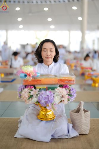 ภาพ No.143260:พิธีถวายภัตตาหารเพื่อเป็นกำลังแห่งการเข้าถึงธรรม ของพระภิกษุสามเณร วัดพระธรรมกาย วันเสาร์ที่ 6 กรกฏาคม พ.ศ. 2567 ณ หอฉันคุณยายอาจารย์ วัดพระธรรมกาย จ.ปทุมธานี