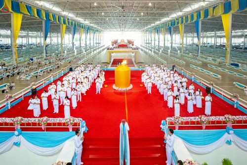 ภาพ No.235649:วันอาทิตย์ที่ 27 กรกฎาคม พ.ศ. 2568 พิธีจุดเทียนใจ ไฟนิรันด์ อนันตชัย ณ วัดพระธรรมกาย จ.ปทุมธานี