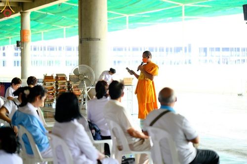 ภาพ No.150660:V.44 เพื่อพ่อ ภาพเตรียมงาน ปฎิบัติงาน ของเจ้าหน้าที่ อาสาสมัคร ทุกสถานะ เพื่อความสำเร็จ ในงานวันธรรมชัย วันอังคารที่ 27 สิงหาคม พ.ศ. 2567