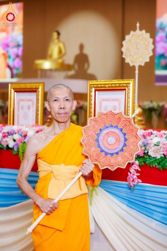 ภาพ No.232591:วันอาทิตย์ที่ 6 กรกฏาคม พ.ศ. 2568 พิธีมุทิตาสักการะพระครูสัญญาบัตร ปีพุทธศักราช 2568 ณ ห้องแก้วสารพัดนึก2 สภาธรรมกายสากล วัดพระธรรมกาย