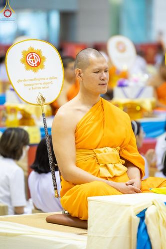 ภาพ No.147131:พิธีมุทิตาสักการะพระภิกษุ ผู้สอบได้เปรียญธรรม 9 ประโยคระดับโลกปีที่ 36, พิธีมอบโล่เกียรติยศและทุนการศึกษา สำนักเรียนบาลีดีเด่นทั่วประเทศ, พิธีถวายมหาสังฆทานคณะสงฆ์ 2,000 กว่าวัด ทั่วประเทศ ปีที่ 24, พิธีถวายไทยธรรมคณะสงฆ์ 323 วัด 4 จังหวัดชายแดนภาคใต้