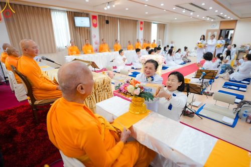 ภาพ No.133097:พิธีทอดผ้าป่าสามัคคีฉลองครบ 13 ปี วัดพระธรรมกายไอจิ แด่คณะพระภิกษุสงฆ์ 12 วัด ศูนย์สาขาทั่วภาคพื้นญี่ปุ่น วันที่ 31 มีนาคม พ.ศ. 2567