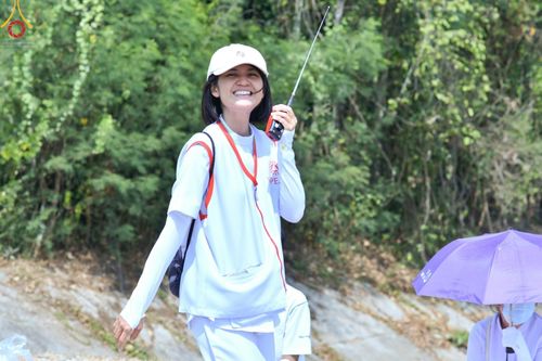 ภาพ No.130082:V.34 เพื่อธรรมเพื่อบางกล่ำ การรับบุญของเจ้าหน้าที่หน่วยงานต่างๆ  เพื่องานธรรมยาตราอัญเชิญพระบรมสารีริกธาตุ ประดิษฐาน ณ มหารัตนเจดีย์สิริปทุมสวรรค์ (เจดีย์อริยพุทธะ 5 พระองค์) ณ ศูนย์ปฏิบัติธรรมภาคใต้ อ.บางกล่ำ จ.สงขลา ระหว่างวันที่ 9-10 มีนาคม พ.ศ. 2567