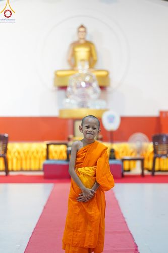 ภาพ No.61148:สามเณรออกบิณฑบาต และกิจกรรมอบรมสามเณร ในโครงการบรรพชาสามเณรฟื้นฟู พระพุทธศาสนาทั่วไทย ณ ศูนย์อบรมที่พักสงฆ์บ้านร่มเย็น จ.นราธิวาส วันที่ 2-15 เมษายน พ.ศ. 2567