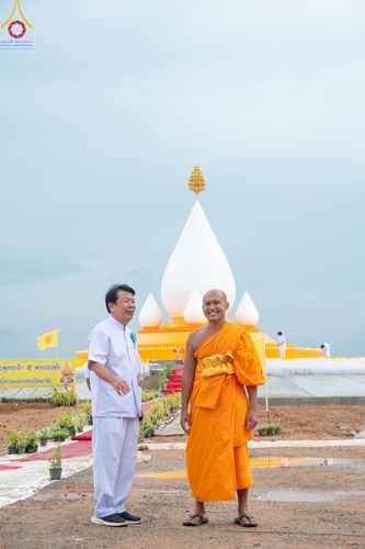 ภาพ No.144481:3 Bigboon 1.พิธีทอดผ้าป่าสถาปนาสังฆรัตนะปทุมเจดีย์ 2.พิธีประดิษฐานดอกบัวอนันต์นิรันดร์กาล 3.พิธีถวายมหาสังฆทานแด่คณะสงฆ์ทุกวัดในจังหวัดปัตตานี ณ ศูนย์อบรมเยาวชนจังหวัดปัตตานี วันอาทิตย์ที่ 14 กรกฎาคม พ.ศ. 2567