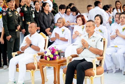 ภาพ No.311177:วันเสาร์ที่ 28 กุมภาพันธ์ พ.ศ. 2569 พิธีตักบาตรพระมหากุศล 11,250 รูป เฉลิมฉลอง 1,250 ปีศรีธรรมราชเจดีย์ สู่มรดกโลก ณ ถนนราชดำเนิน บริเวณหน้าวัดพระมหาธาตุวรมหาวิหาร อ.เมือง จ.นครศรีธรรมราช