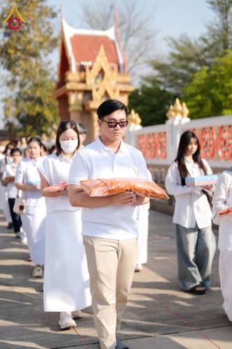 ภาพ No.304295:วันที่ 27 มกราคม พ.ศ. 2569 พิธีทอดผ้าป่าทำนุบำรุงศาสนสถาน ณ วัดไทยเจริญ อ.บางกรวย จ.นนทบุรี ในโครงการธรรมยาตรา กตัญญูบูชา มหาปูชนียาจารย์ พระมงคลเทพมุนี(สด จนฺทสโร) พระผู้ปราบมาร อนุสรณ์สถาน 7 แห่ง ปีที่ 14