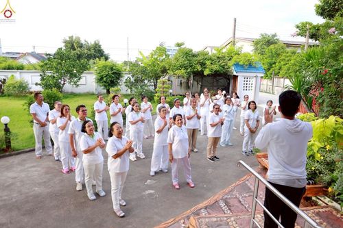 ภาพ No.247578:วันที่ 19-21 กันยายน พ.ศ. 2568 โครงการบวชอุบาสกแก้ว อุบาสิกาแก้ว ตัวแทนทอดกฐิน 30,000 วัด รุ่นที่ 2 ณ ศูนย์กัลยาณมิตรบางพลี สมุทรปราการ