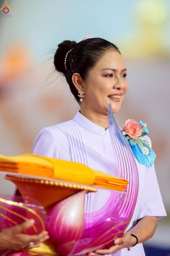 ภาพ No.251567:วันที่ 10 ตุลาคม พ.ศ. 2568 พิธีทอดผ้าป่าสมทบกฐินวัดพระธรรมกาย และสมทบกฐิน 30,000 กว่าวัดทั่วประเทศ ครั้งที่ 3 ณ สภาธรรมกายสากล วัดพระธรรมกาย