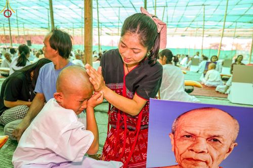 ภาพ No.63010:Photo Story  มหัศจรรย์วัดดงดินแดง Episode 2 โครงการบรรพชาอุปสมบทหมู่ ฟื้นฟูพระพุทธศาสนาทั่วไทย ณ วัดดงดินแดง อ.อมก๋อย จ.เชียงใหม่ วันที่ 3 เมษายน พ.ศ. 2567