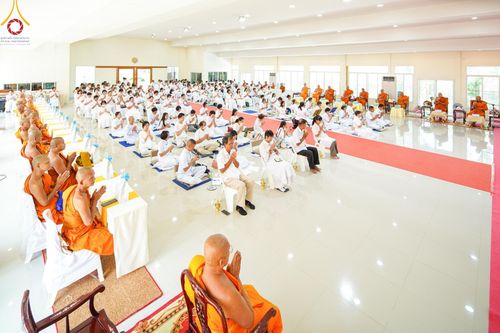 ภาพ No.142373:พิธีทอดผ้าป่าเพื่องานพระพุทธศาสนา , พิธีเจริญพระพุทธมนต์ , พิธีถวายสังฆทานแด่คณะสงฆ์ น้อมบูชาธรรม 80 ปี หลวงพ่อธัมมชโย และครบรอบ 12 ปี ธรรมอุทยานบ้านแป้ง อำเภอพรหมบุรี จังหวัดสิงห์บุรี ในวันเสาร์ที่ 22 มิถุนายน พ.ศ. 2567