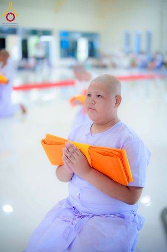 ภาพ No.216883:วันเสาร์ที่ 5 เมษายน พ.ศ. 2568 พิธีตัดปอยผม พิธีขอขมาผู้ปกครอง พิธีมอบบาตรและผ้าไตร พิธีบรรพชา ณ ศูนย์ปฏิบัติธรรมและศูนย์อบรมเยาวชนพระนครศรีอยุธยา ต.พุทเลา อ.บางปะหัน จ.พระนครศรีอยุธยา