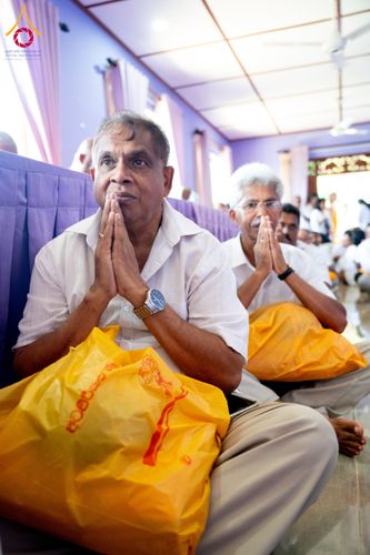 ภาพ No.175793:พิธีทอดผ้าป่าสมทบกฐิน ณ วัดอนุรุทธะอารนา เมืองมาตะเล ศรีลังกา โดยมูลนิธิธรรมกาย ในนามหลวงพ่อธัมมชโย วันที่ 7 พฤศจิกายน พ.ศ. 2567