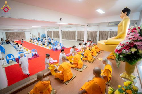 ภาพ No.278251:วันศุกร์ที่ 5 ธันวาคม พ.ศ. 2568 (วันพ่อแห่งชาติ) พิธีบรรพชาอุปสมบทหมู่ธรรมทายาท จำนวน 16 รูป โครงการบรรพชาอุปสมบทหมู่ รุ่นบูชาธรรมมหาปูชนียาจารย์ ประจำปี 2568  ณ ศูนย์ปฏิบัติธรรมและอบรมเยาวชนพระนครศรีอยุธยา จ.พระนครศรีอยุธยา