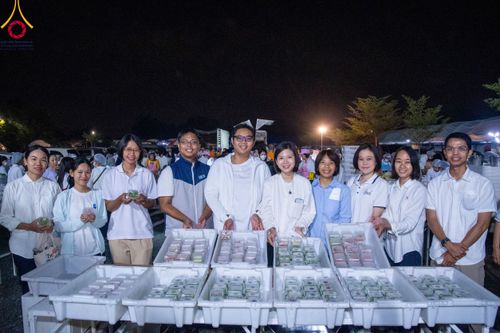 ภาพ No.115644:พิธีถวายภัตตาหารเป็นสังฆทาน แด่คณะพระธรรมยาตรา ปีที่ 12 วันที่ 20 มกราคม พ.ศ. 2567 ณ วัดโบสถ์(บน) บางคูเวียง จ.นนทบุรี